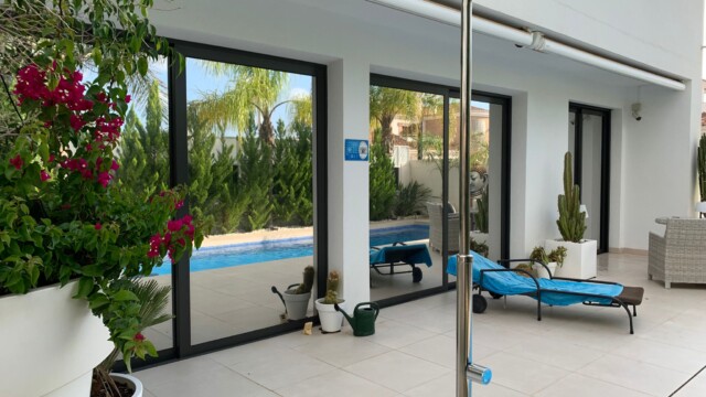 Works on Any Glass Type We install suitable solar films for double glazing, single glazing and modern energy-efficient glass — for windows, sliding patio doors, skylights and conservatories.