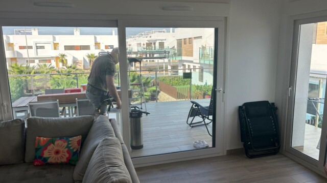 About us, our solar window film installation team